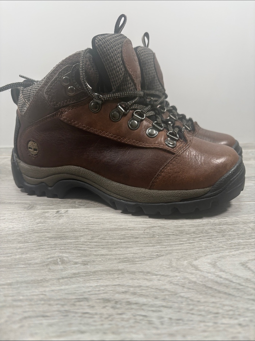 Vintage Timberland Leather Hiking Boots Brown Womens Size 6 90s Gorpcore 11698